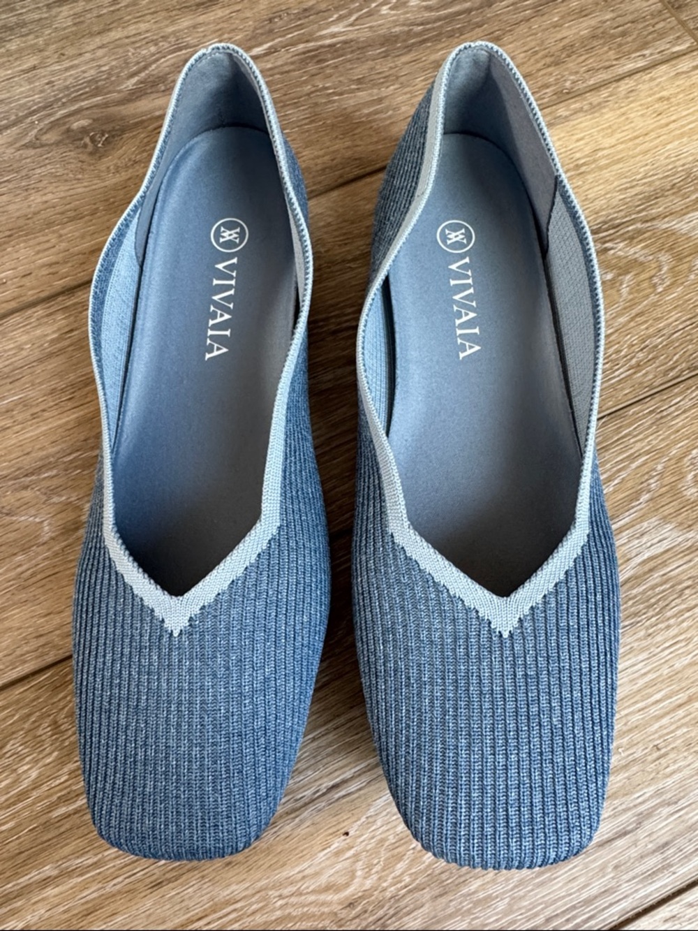 Vivaia Women's Margot Denim Blue Knit Flats Sz 40